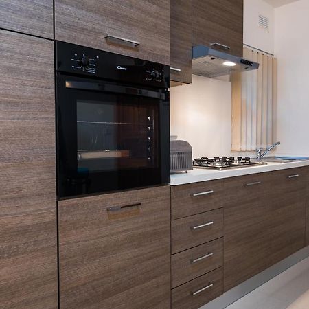Sh6A- Qawra Prime Location 2 Bedroom Apartment St. Paul's Bay Dış mekan fotoğraf