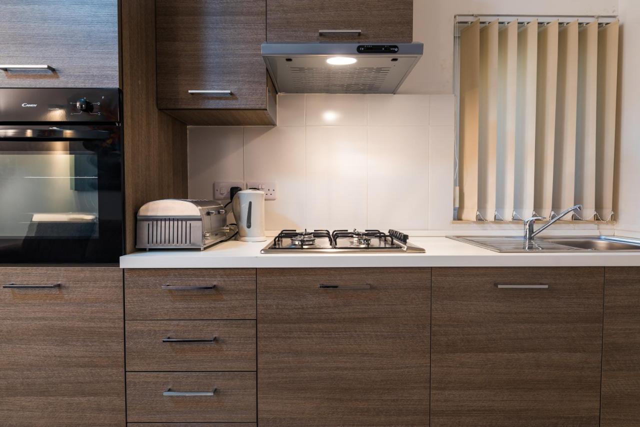 Sh6A- Qawra Prime Location 2 Bedroom Apartment St. Paul's Bay Dış mekan fotoğraf