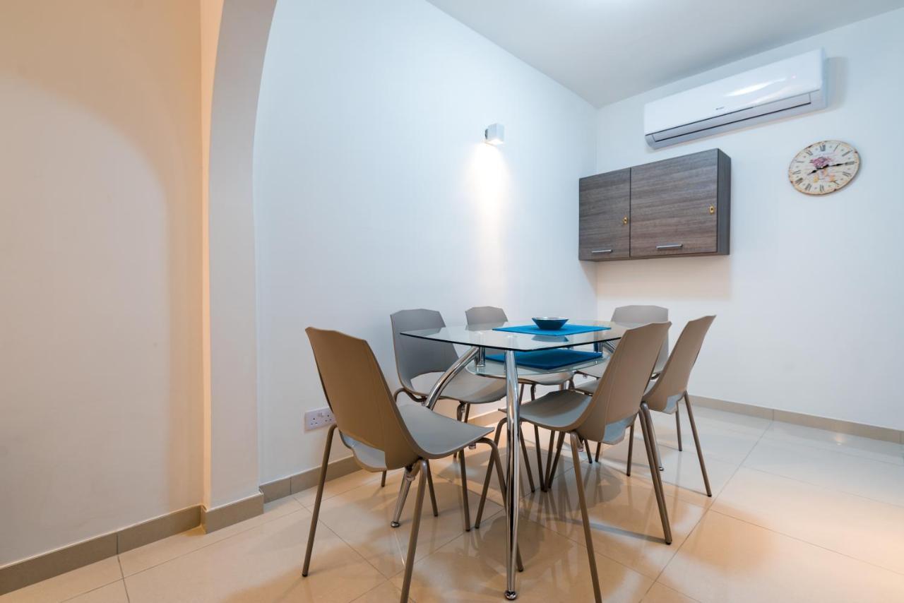 Sh6A- Qawra Prime Location 2 Bedroom Apartment St. Paul's Bay Dış mekan fotoğraf